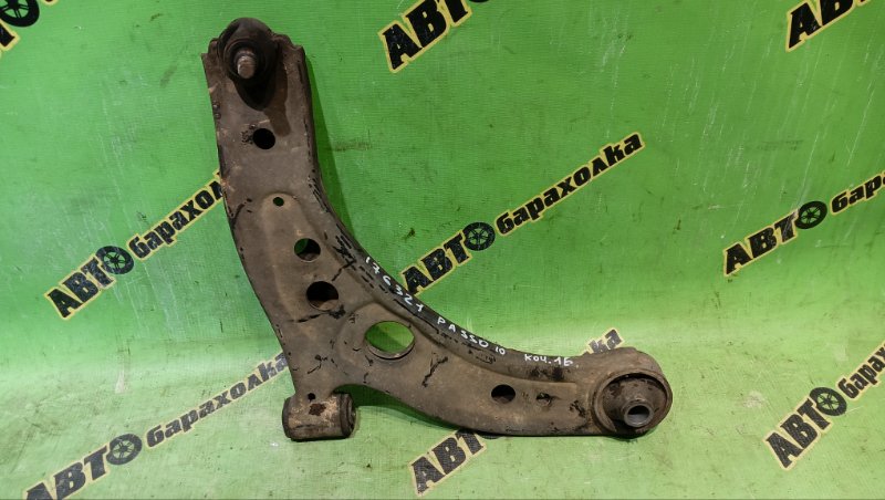 Рычаг TOYOTA PASSO KGC10 1KR-FE 2009 передний правый (б/у)