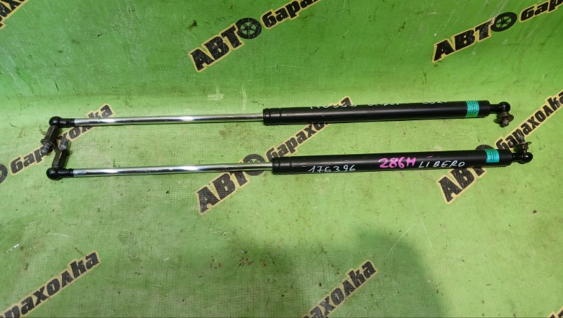 Амортизатор задней двери MITSUBISHI LIBERO CB2V 4G15 2000 (б/у)