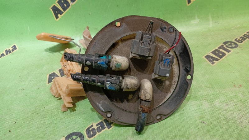 БЕНЗОНАСОС NISSAN LIBERTY PNM12 SR20(DE) 2001 (б/у)