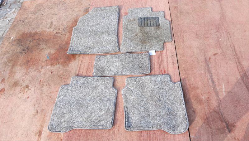 Коврики комплект NISSAN PRIMERA TP12 QR20(DE) 2003 (б/у)