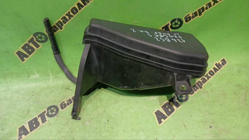 Блок предохранителей TOYOTA PROGRES JCG10 1JZ-GE 2000 (б/у)