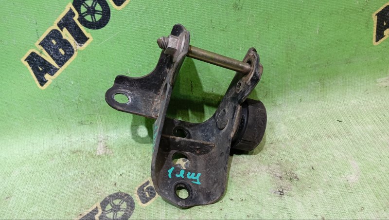 Крепление подушки двс TOYOTA PLATZ SCP11 1SZ-FE 2005 (б/у)
