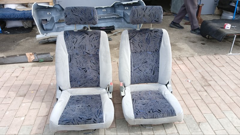 Сидение MAZDA BONGO FRIENDEE SGEW FE переднее (б/у)