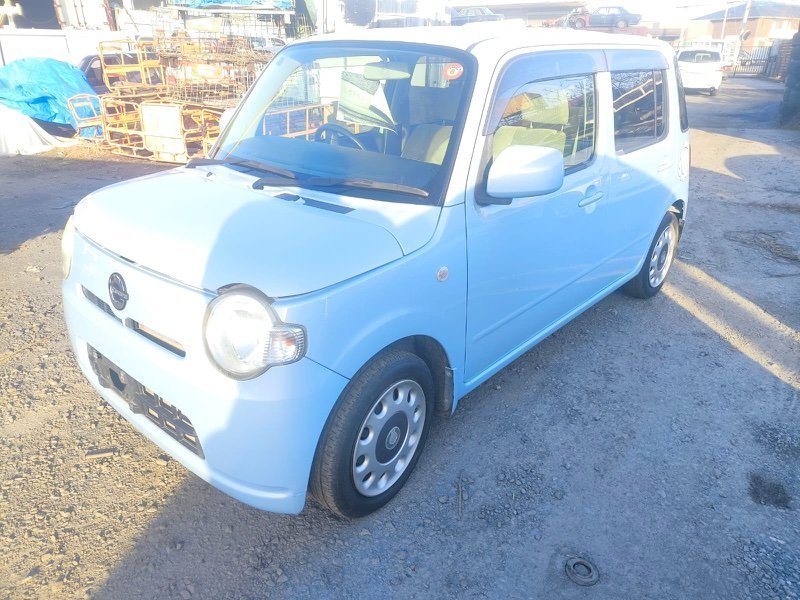 Стекло двери DAIHATSU MIRA COCOA L675S KF-VE 2009 переднее левое (б/у)