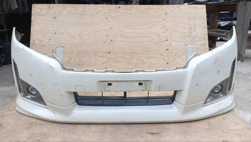 Бампер NISSAN ELGRAND E52 передний (б/у)