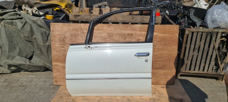 Дверь NISSAN PRESAGE U30 KA24(DE) 1999 передняя левая (б/у)