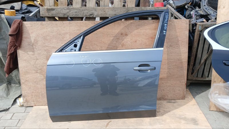 Дверь AUDI A4 8KCDNF передняя левая (б/у)