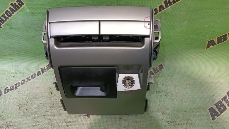 Пепельница MITSUBISHI COLT PLUS Z24W 4A91 2004 (б/у)