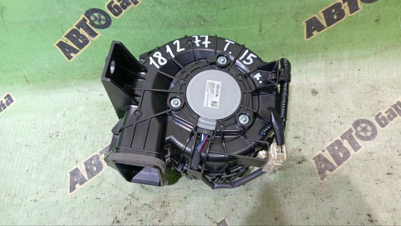Мотор охлаждения батареи TOYOTA PROBOX NHP160V 1NZ-FXE 2024 (б/у)