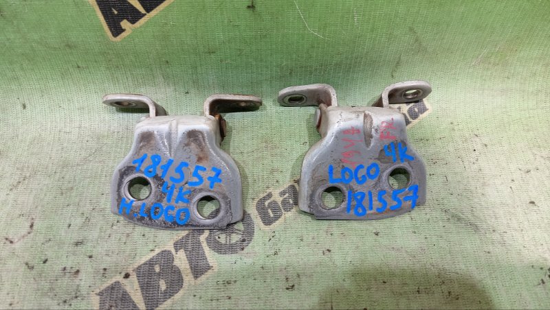 Петля дверная HONDA LOGO GA3 D13B 2000 передняя правая (б/у)