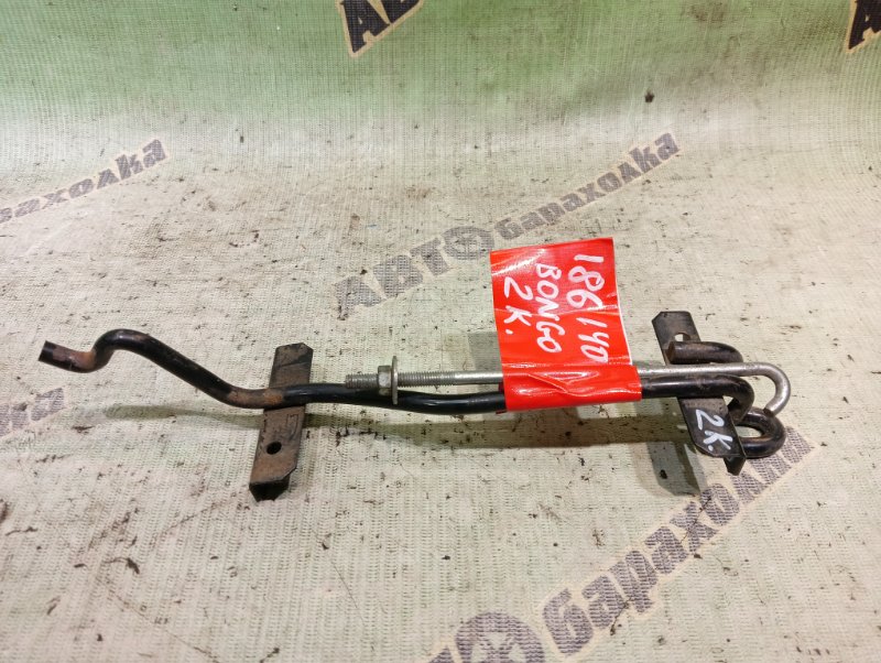 Крепление аккумулятора MAZDA BONGO SKP2MM L8 2010 (б/у)