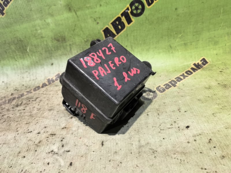 Блок предохранителей MITSUBISHI PAJERO V75W 6G74 2003 (б/у)