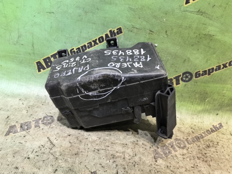 Блок предохранителей MITSUBISHI PAJERO V75W 6G74 2003 (б/у)