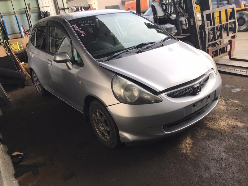 Автомобиль HONDA FIT GD1 L13A 2007 года в разбор