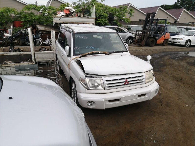 Автомобиль MITSUBISHI PAJERO IO H76W 4G93 1999 года в разбор