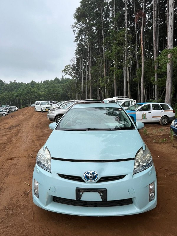 Автомобиль TOYOTA PRIUS ZVW30 2ZR-FXE 2009 года в разбор