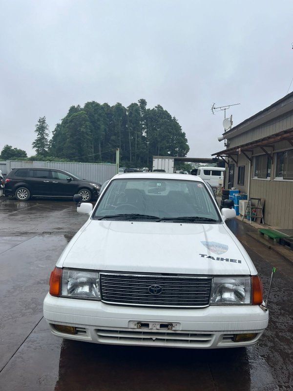 Автомобиль TOYOTA Crown Comfort SXS13 3S-FE 2004 года в разбор