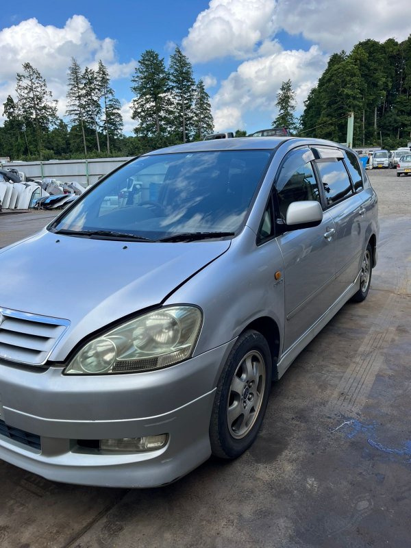 Автомобиль TOYOTA IPSUM ACM21W 2AZ-FE 2003 года в разбор