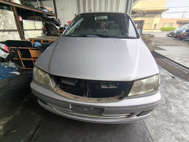 Автомобиль NISSAN PRESAGE VU30 YD25 1998 года в разбор