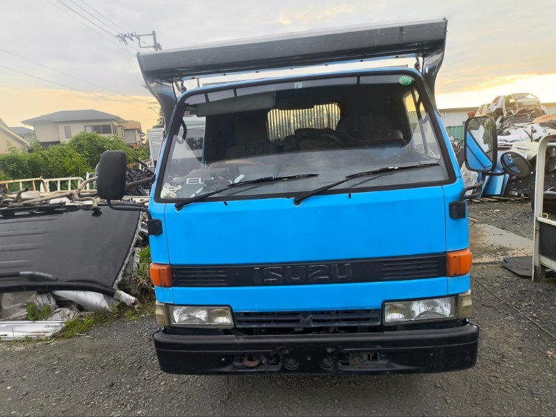 Автомобиль ISUZU ELF NKR58E 4BE1 1991 года в разбор