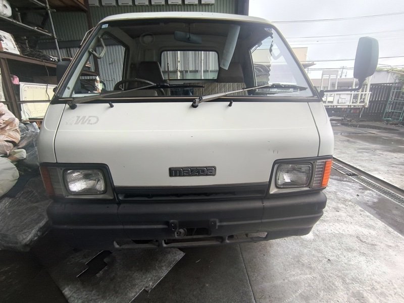 Автомобиль MAZDA BONGO SE88M F8 1986 года в разбор