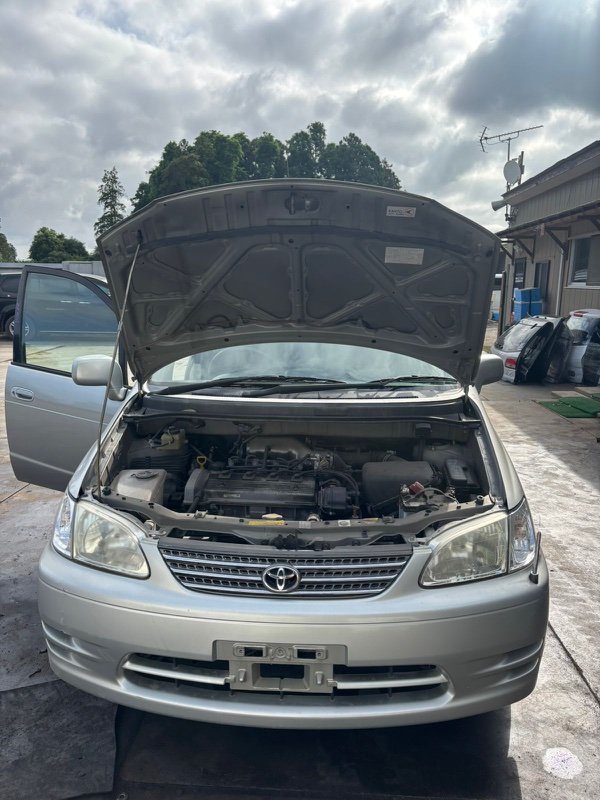 Автомобиль TOYOTA COROLLA SPACIO AE111 4A-FE 2000 года в разбор