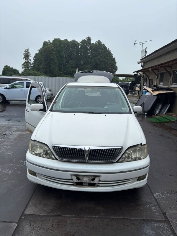 Автомобиль TOYOTA VISTA ARDEO SV50 3S-FSE 2000 года в разбор