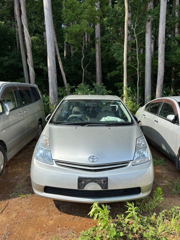 Автомобиль TOYOTA PRIUS NHW20 1NZ-FXE 2005 года в разбор