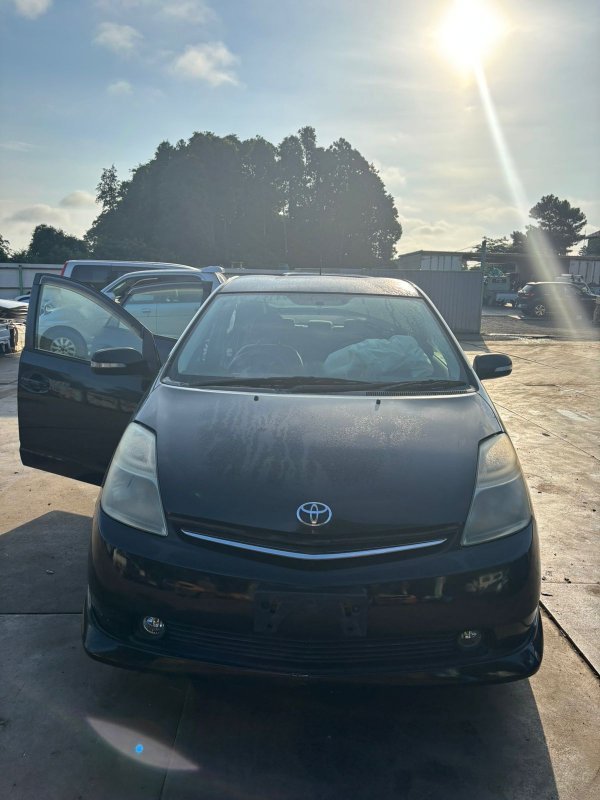 Автомобиль TOYOTA PRIUS NHW20 1NZ-FXE 2006 года в разбор