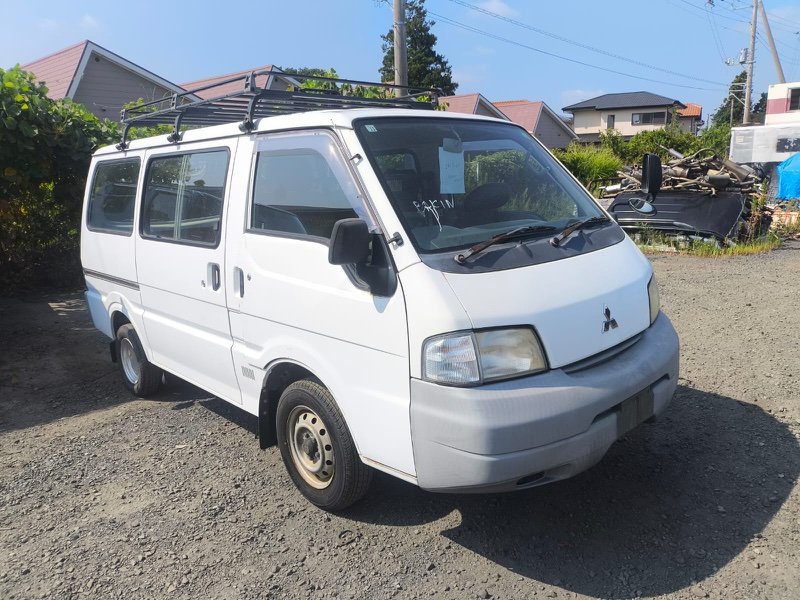 Автомобиль MAZDA BONGO SK82VM F8 2004 года в разбор