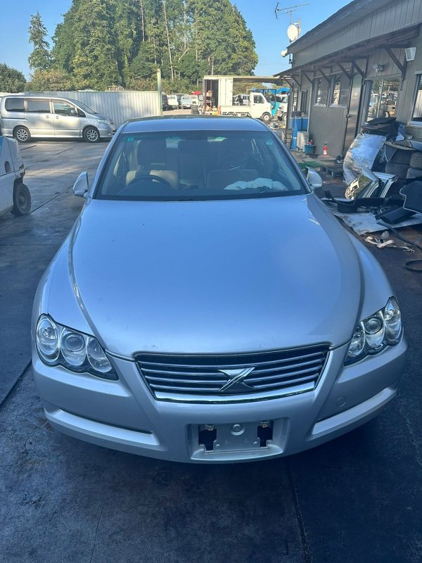Автомобиль TOYOTA MARK X GRX120 4GR-FSE 2005 года в разбор