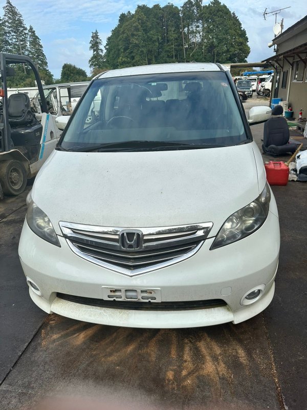 Автомобиль HONDA ELYSION RR1 K24A 2006 года в разбор