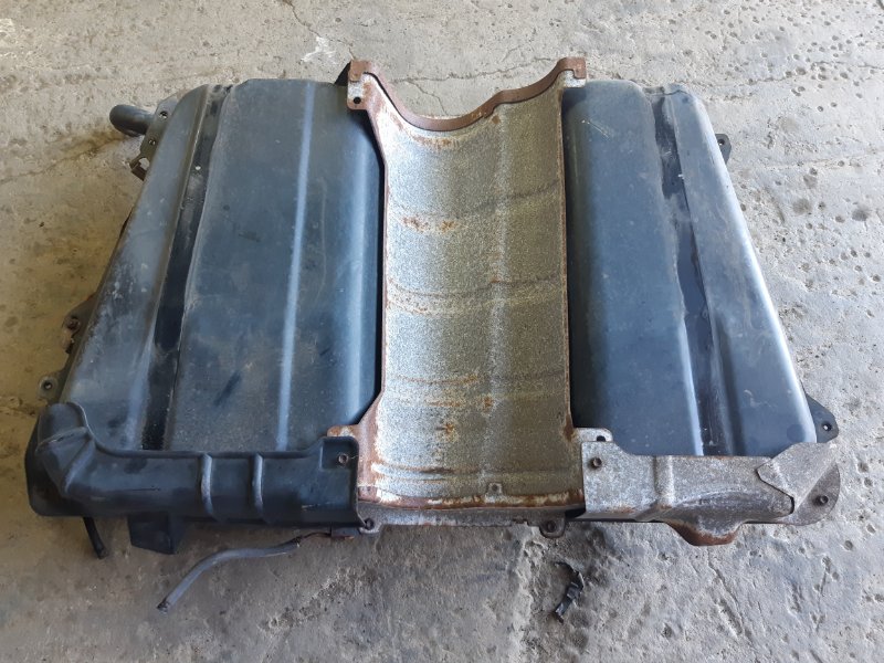 Бензобак TOYOTA RAV4 1996 SXA10 3SFE купить контрактная id73291