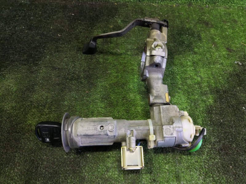 Замок зажигания Toyota Hilux Surf RZN215W 3RZFE 2003 (б/у)