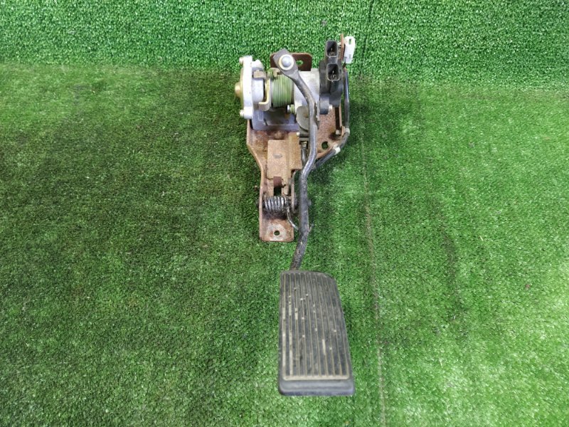 Педаль газа Nissan Terrano Regulus JTR50 ZD30DDTI (б/у)