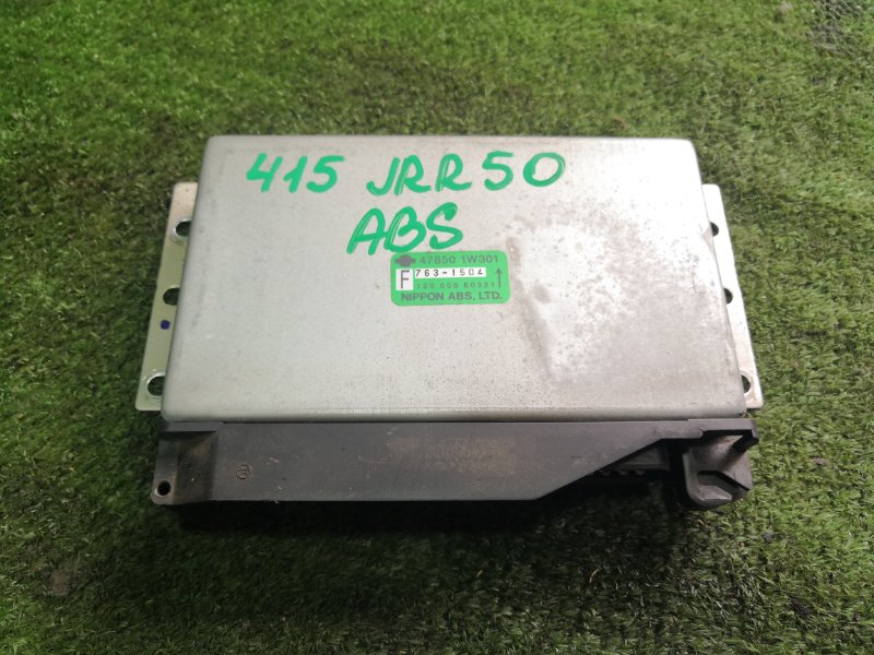 Блок управления abs Nissan Terrano Regulus JRR50 QD32ETI 1997 (б/у)