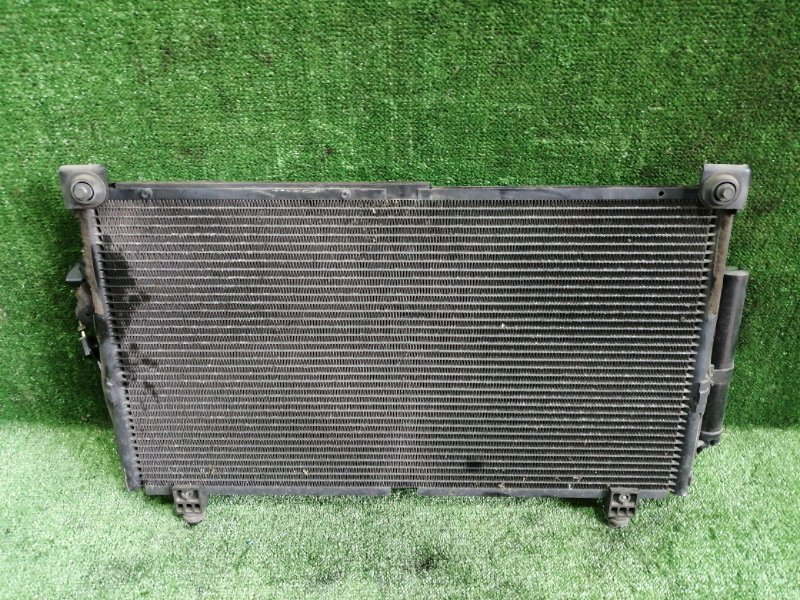 Радиатор кондиционера Mitsubishi Airtrek CU4W 4G64 2003 передний (б/у)