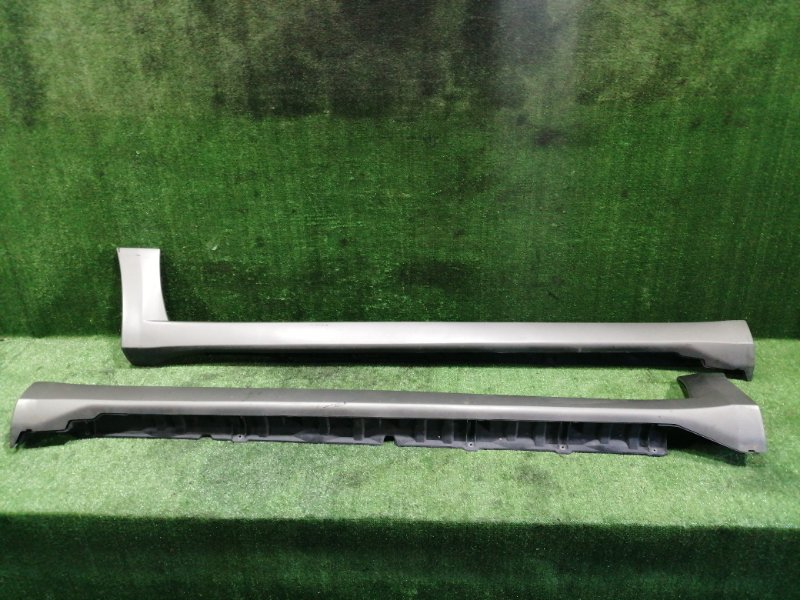 Порог Mitsubishi Airtrek CU4W 4G64 2003 правый (б/у)