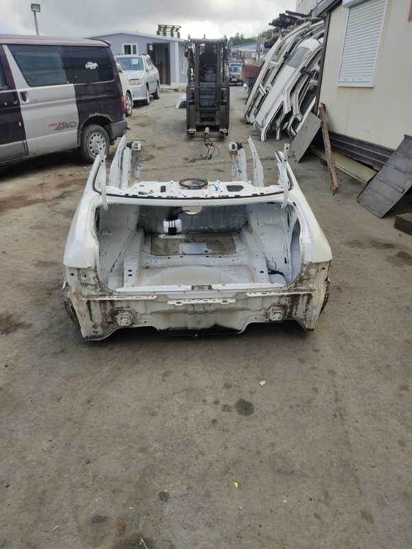 Задняя часть а/м Toyota Crown JZS155 2JZGE 1996 (б/у)