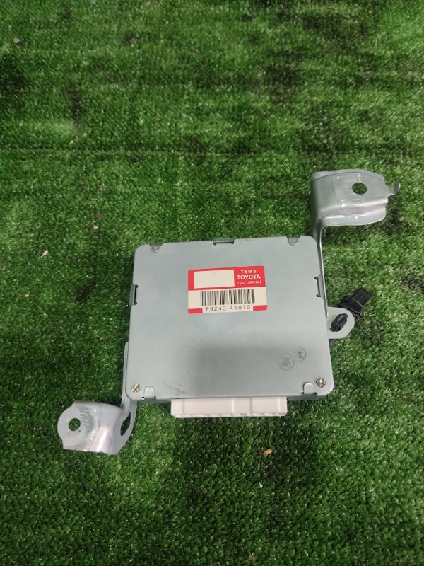 Запчасть блок управления подвеской TOYOTA IPSUM 2002 ACM26W 2AZFE 89243-44010 контрактная Блок управления подвеской TOYOTA IPSUM 2002 ACM26W 2AZFE 89243-44010 контрактная