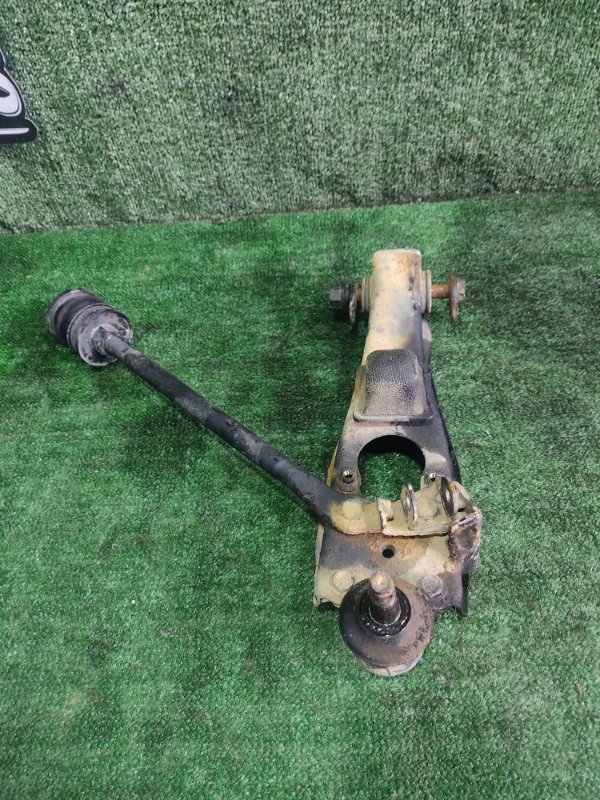 Рычаг передний правый TOWN ACE 1996 YR21G 3YEU