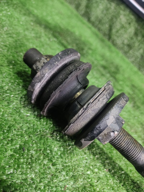 Рычаг передний правый TOWN ACE 1996 YR21G 3YEU