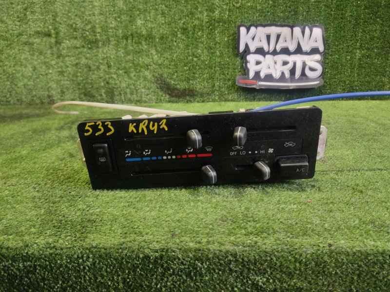 Блок управления климат-контролем Toyota Noah KR42 7KE 2003 (б/у)