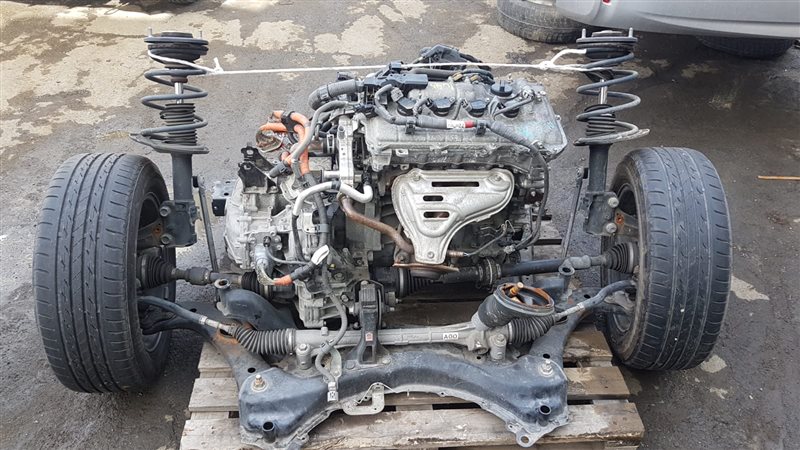 Радиатор основной передний для TOYOTA PRIUS ALPHA ZVW41 2ZRFXE, 16400-37260 9 ракурс Радиатор основной передний для TOYOTA PRIUS ALPHA ZVW41 2ZRFXE, 16400-37260 9 ракурс