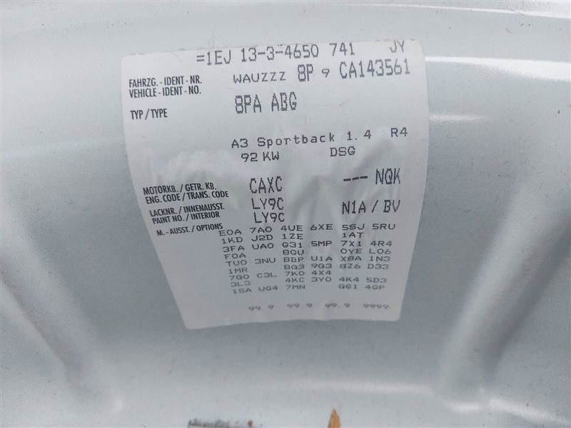 Ремень безопасности задний правый A3 2012 8PA CAX