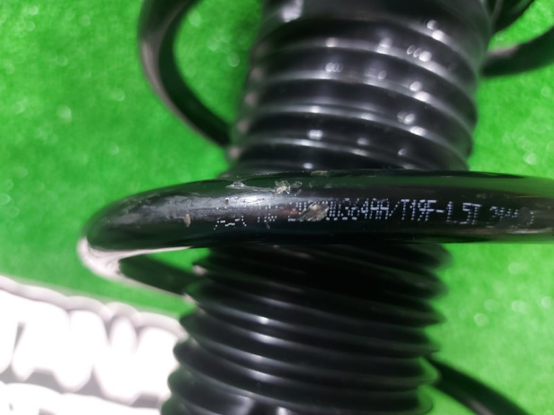 Стойка передняя левая C5 T19C SQRE4T15C