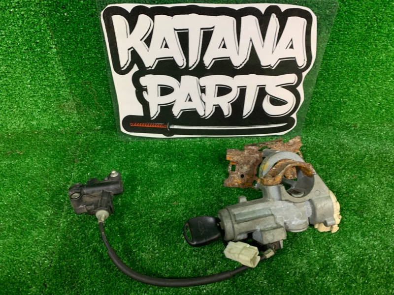 Запчасть замок зажигания DAIHATSU BEGO J210G 3SZVE 69570-B2010 контрактная Замок зажигания DAIHATSU BEGO J210G 3SZVE 69570-B2010 контрактная
