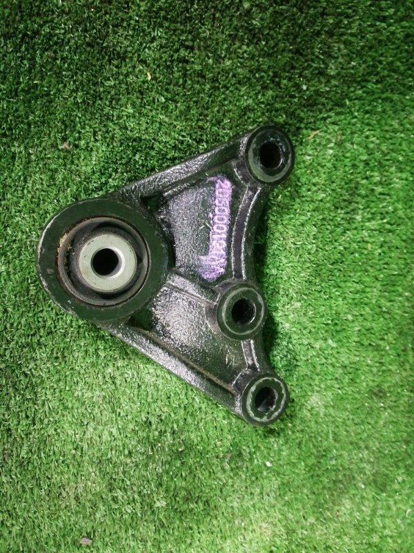 Подушка акпп C5 T19C SQRE4T15C Подушка акпп C5 T19C SQRE4T15C