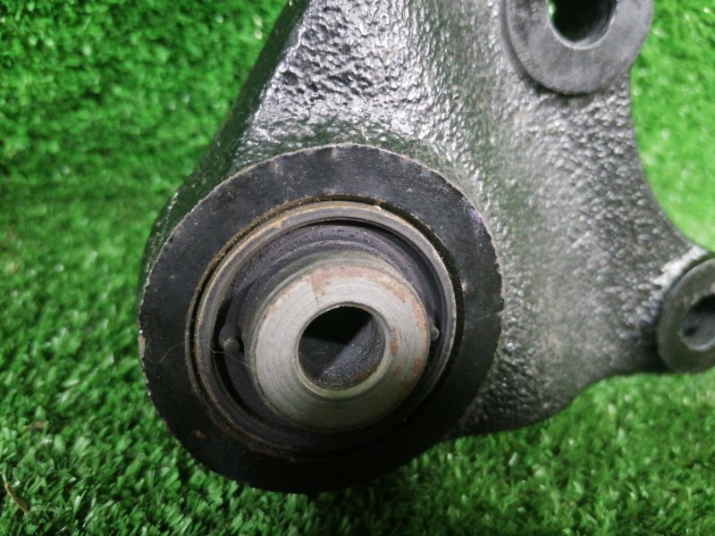 Подушка акпп C5 T19C SQRE4T15C Подушка акпп C5 T19C SQRE4T15C