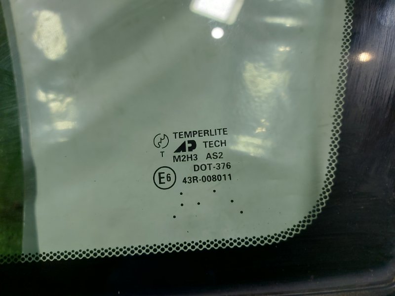 Форточка кузова передняя левая ODYSSEY 1996 RA1 F22B Форточка кузова передняя левая ODYSSEY 1996 RA1 F22B